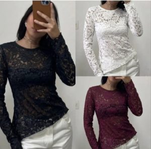 Blusa transversal de renda